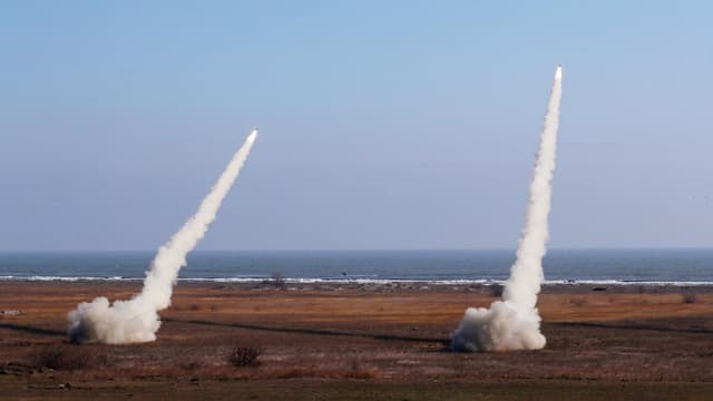 Taiwan presses case for US arms, Trump undecided