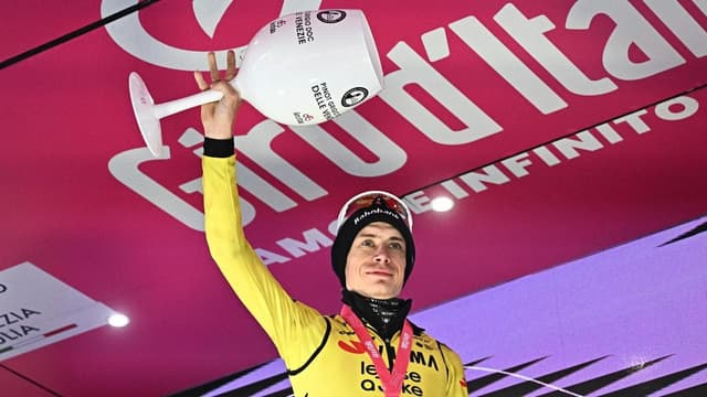 Vingegaard shines, Hindley looks like Giro team leader