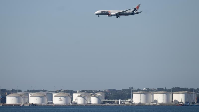 Australia secures more jet fuel shipments from China