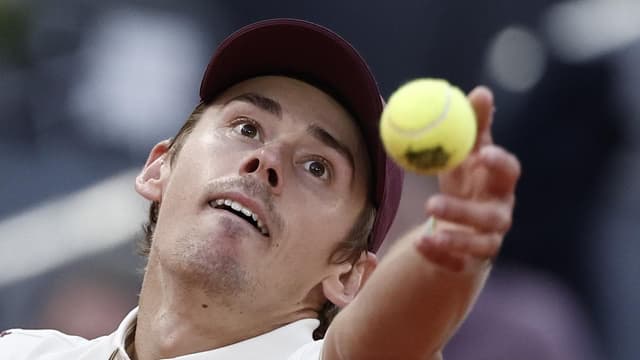 Feats of clay: Demon hits stride just in time for Paris