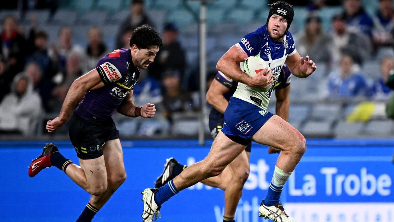 'Debilitating for young guys': Dogs slam Burton rumours