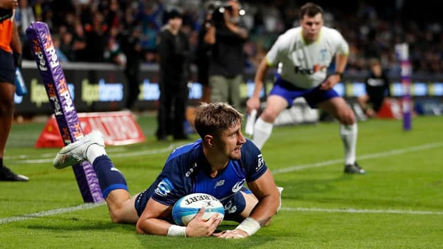 Force crash out of finals race despite gutsy win
