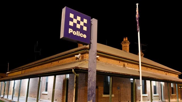 'I'm sorry': cop's parting words before taking his life