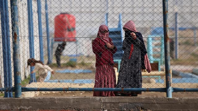 Second 'ISIS bride' cohort book plane tickets home