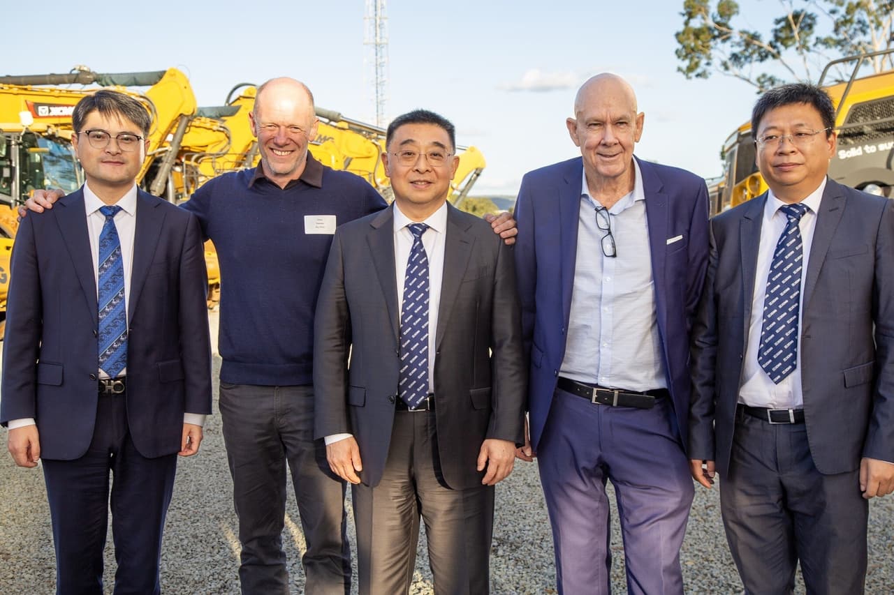 XCMG Chairman Yang Dongsheng Joins Xuzhou Delegation on Economic and Trade Visits to Indonesia and Australia