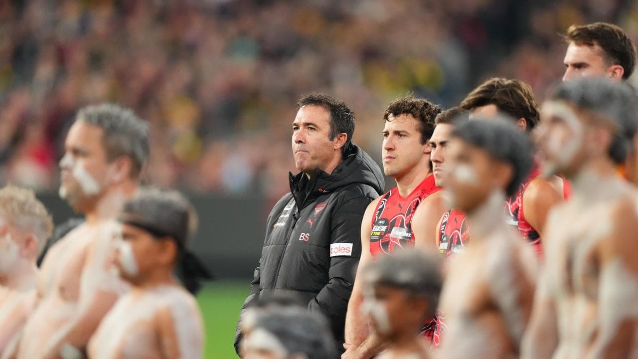 Hird return not ruled out as Bombers sack coach