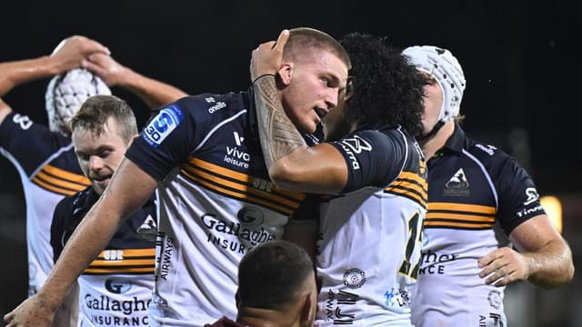 Larkham picks big guns for ACT Brumbies' crunch match
