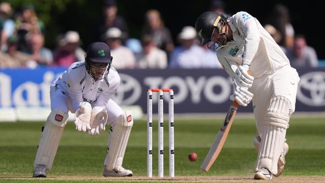 Ravindra, Blundell lay foundations for New Zealand