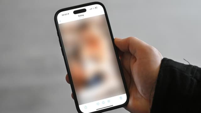 'Curious' officer sought gigabytes of abuse material