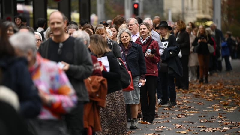 'Conversation and community': radio host farewelled