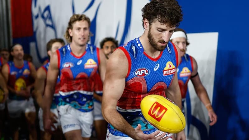Magpies mull tagging option to keep top Dog on leash