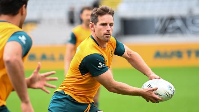 Foley's final countdown as Spears make Japan decider