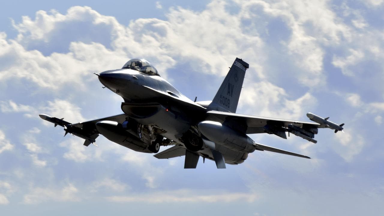Iran and US trade strikes as Kuwait comes under fire