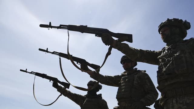 Australian troops find new base for Ukraine training