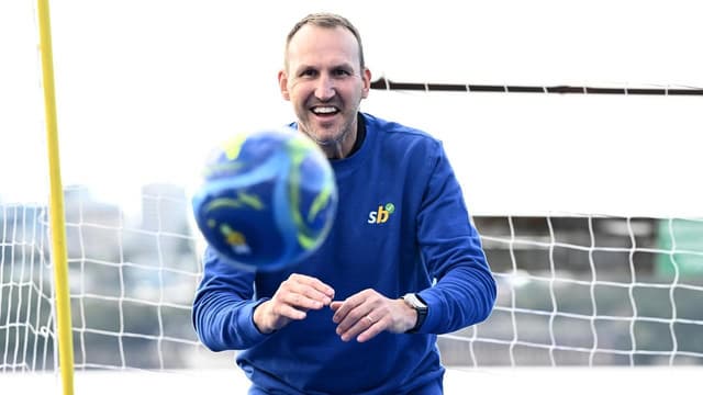 Best way to end US trash talk? Win: former Socceroo