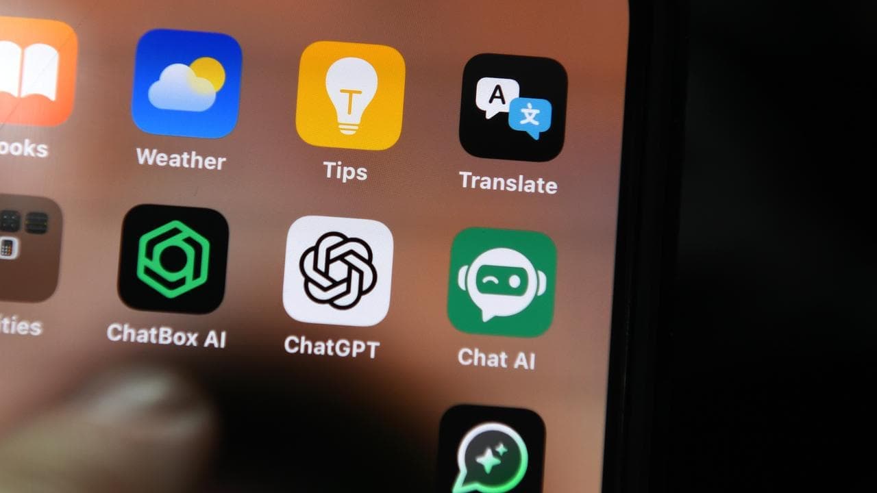 Chatbot mechanics: Aussies are turning to AI for fixes