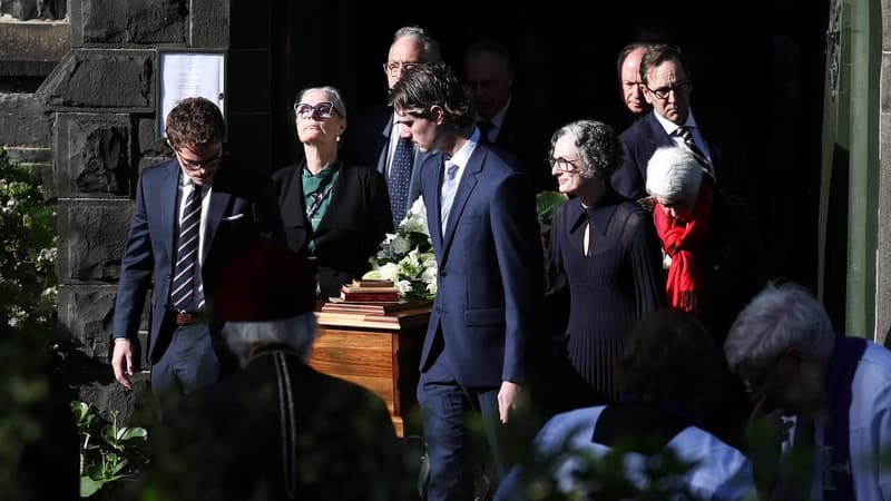 'Dark shadow' recalled at ex-governor-general's funeral