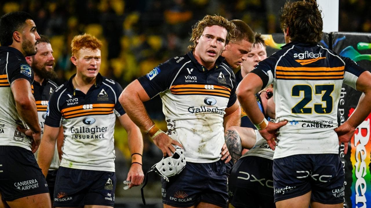Hurricanes' 'washing machine' spins out busted Brumbies