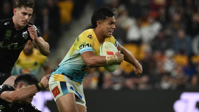 Late Kini stunner sends Broncos' season into crisis