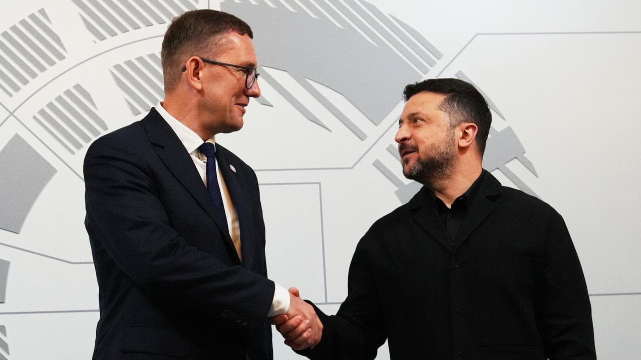 Zelenskiy at regional summit as drone friction hovers