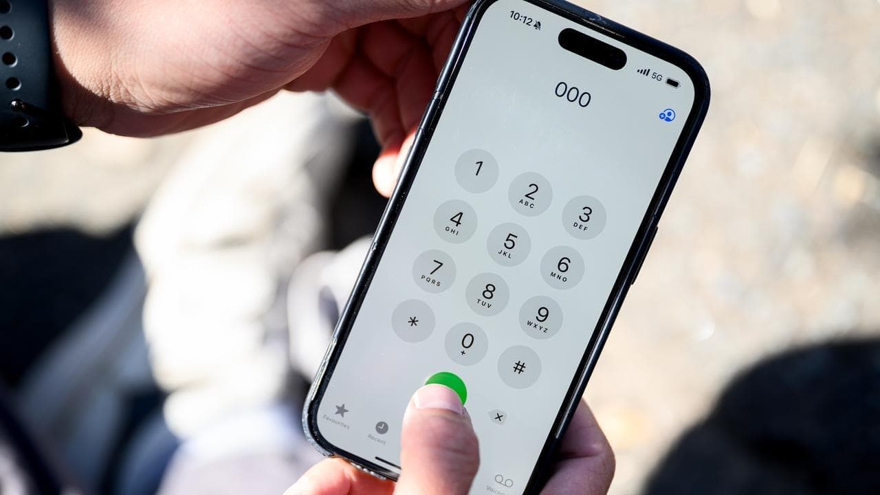 'Hello, anyone there?' Mobile phone complaints spike