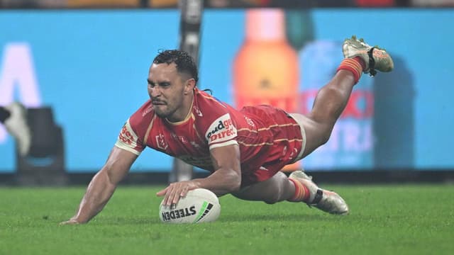 Pocket rocket gives Dolphins lift with Hammer in Origin
