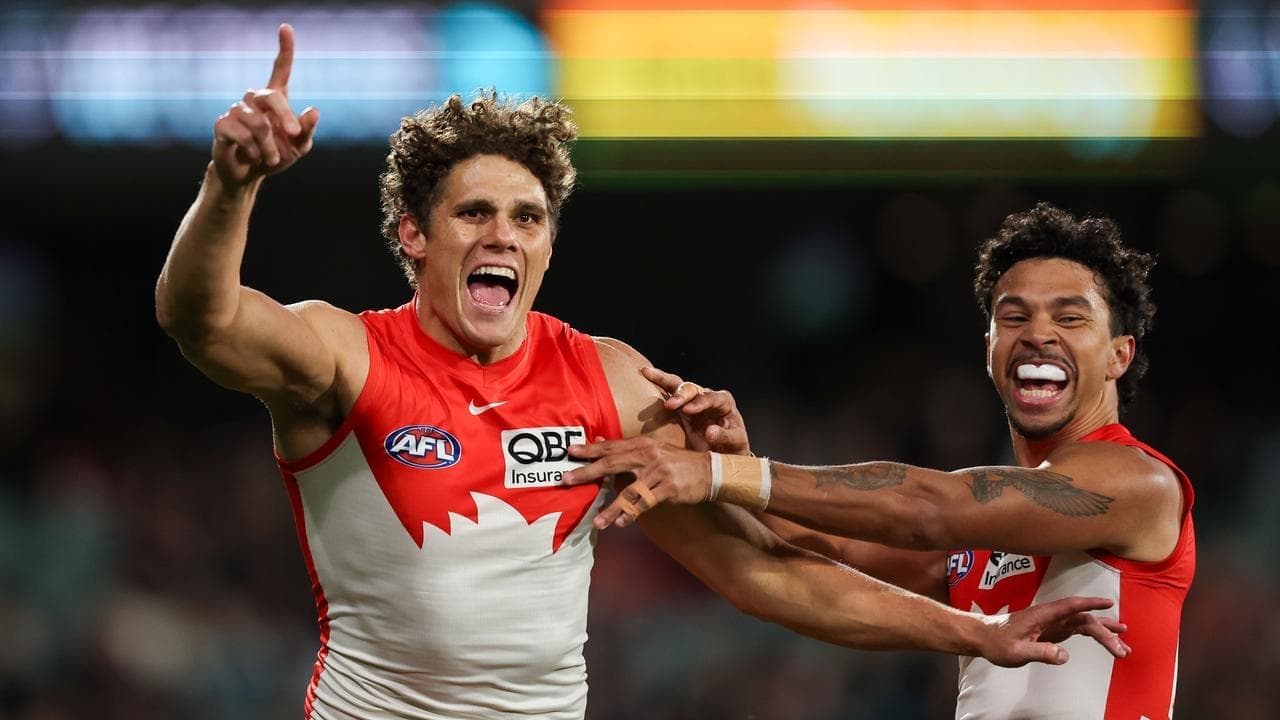Sydney escape to claim thrilling comeback win over Port
