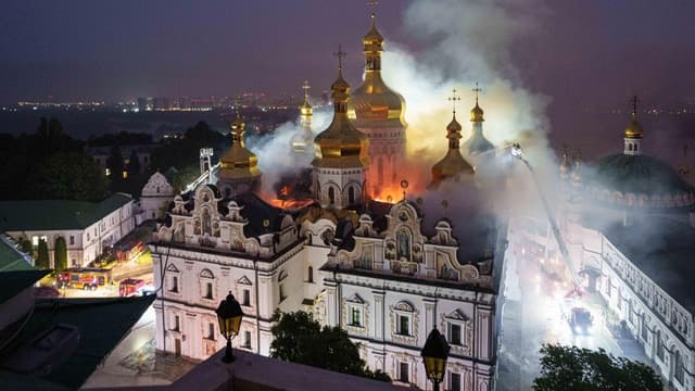 Historic Kyiv monastery damaged, 10 killed in Ukraine