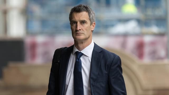 Former AI exec convicted after drunken pub gig punch-up