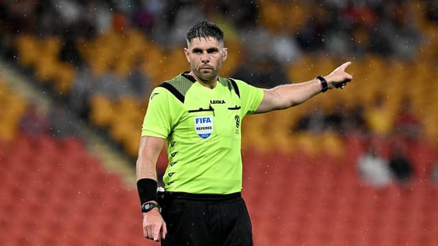 Aussie World Cup referee in storm over hand gesture