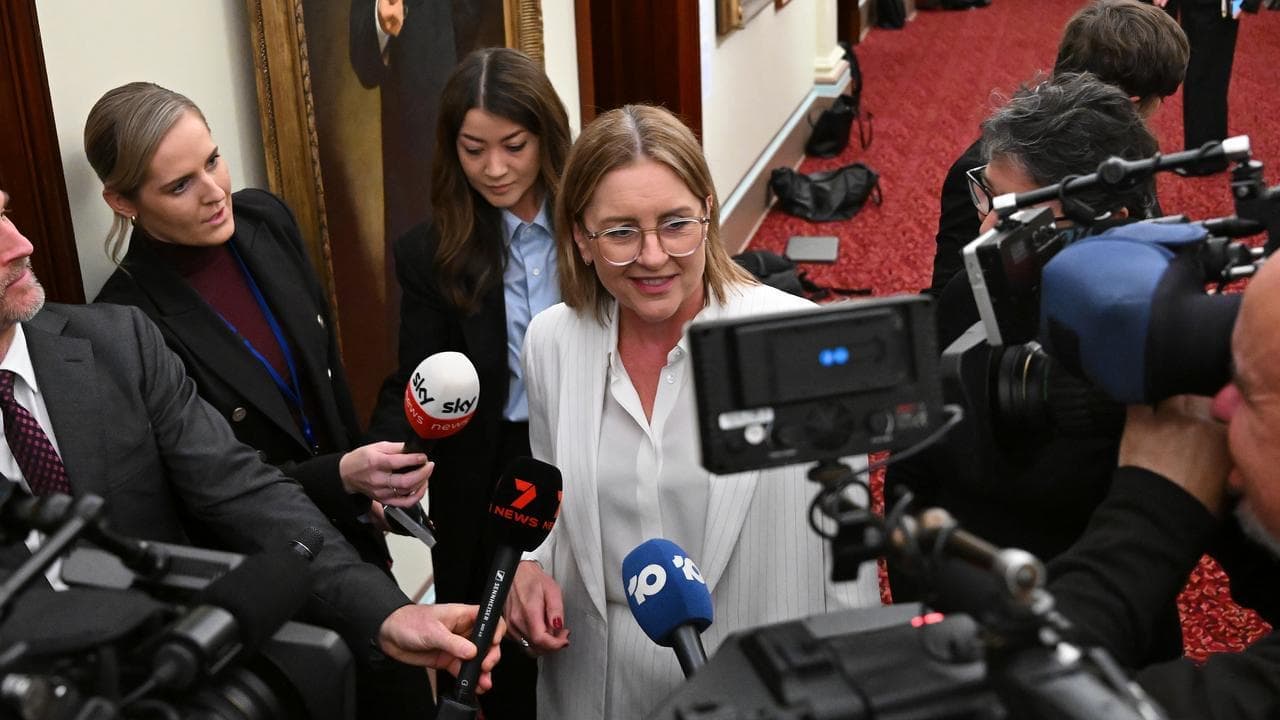 Unity call as Labor leadership coup runs out of steam