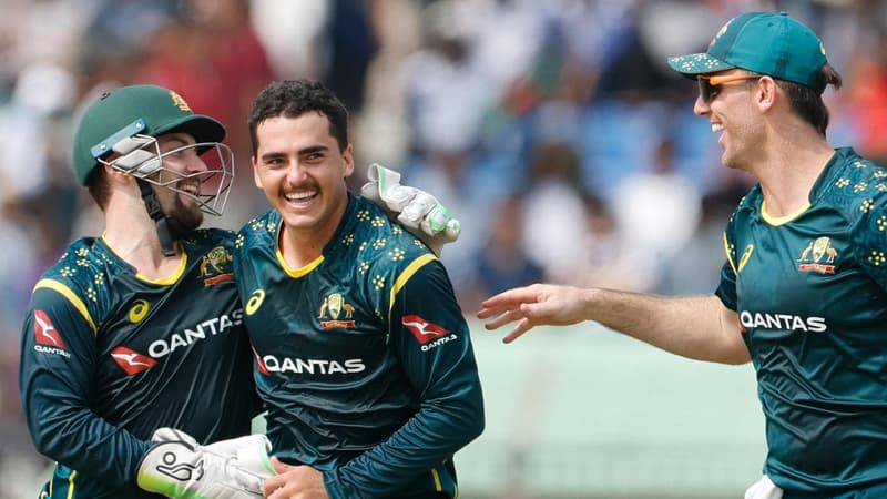 Aussie tweakers spin their web over Bangladesh in T20