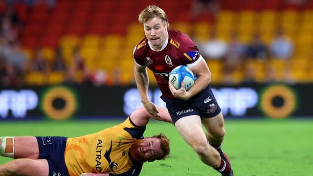 Flyhalf heads west as Reds bolster lock stocks