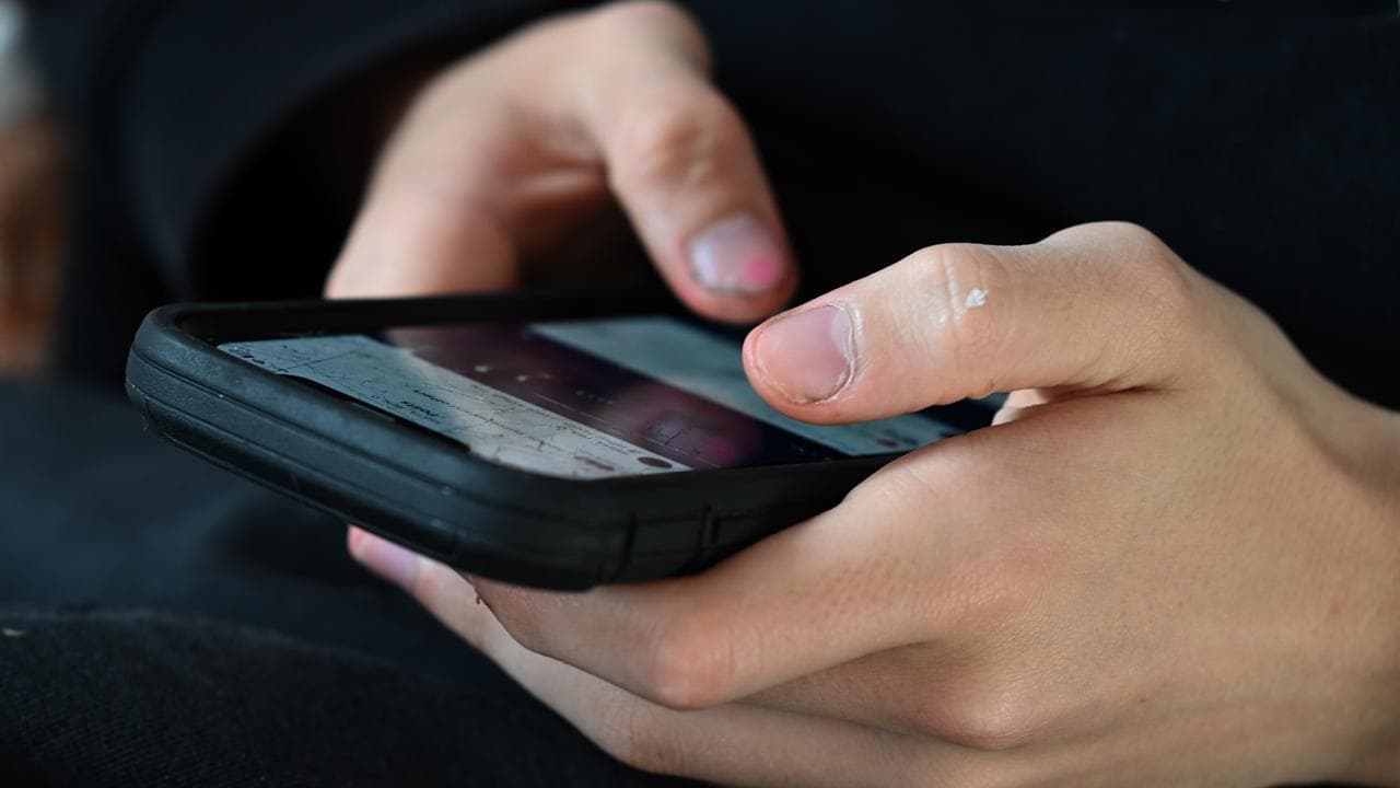 Organised crime a 'terrible bargain' for young people