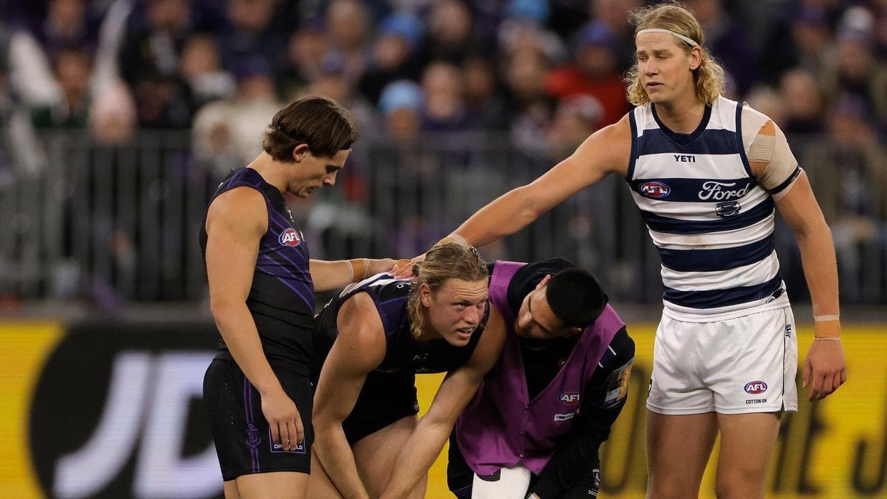 Dockers relieved after star midfielder given all clear