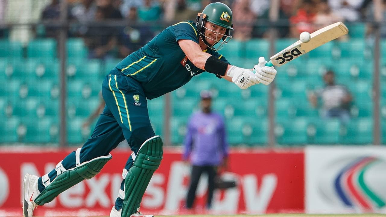Renshaw runs riot as Aussies seal Bangladesh T20 series