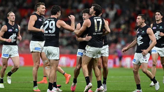 Blues turn Giant-killers as finals push gathers steam