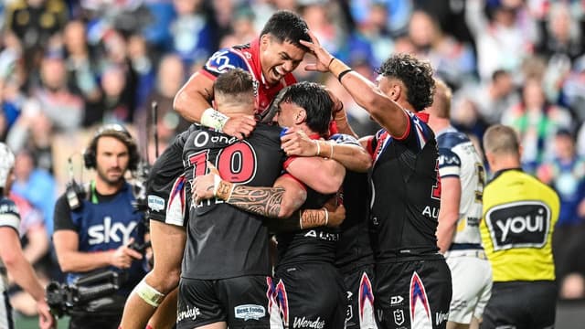 Origin hopeful injured in Warriors' win over Cowboys