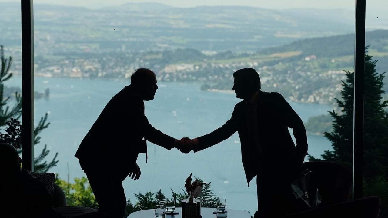 Iran talks make 'encouraging progress' despite tensions
