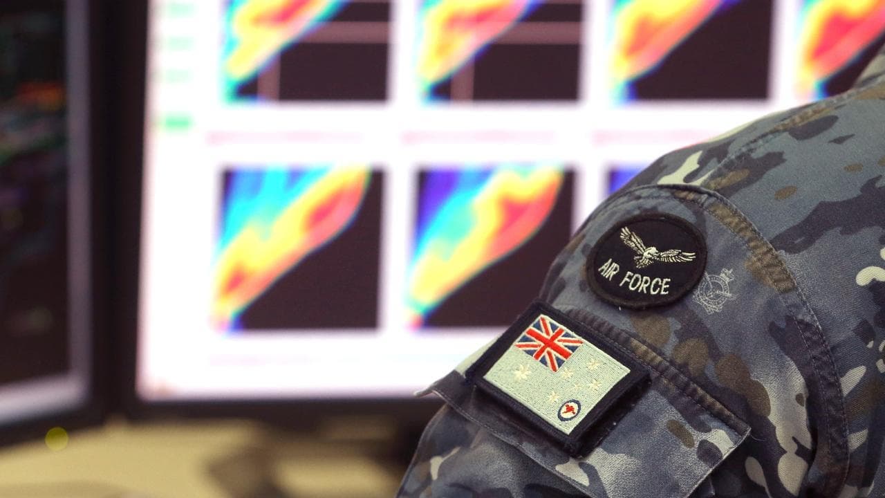 Australia inks $2.5b defence system deal with Canada