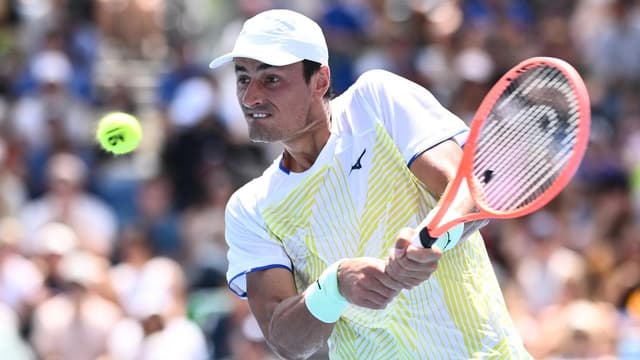 Aussie duo set for Wimbledon qualifying showdown