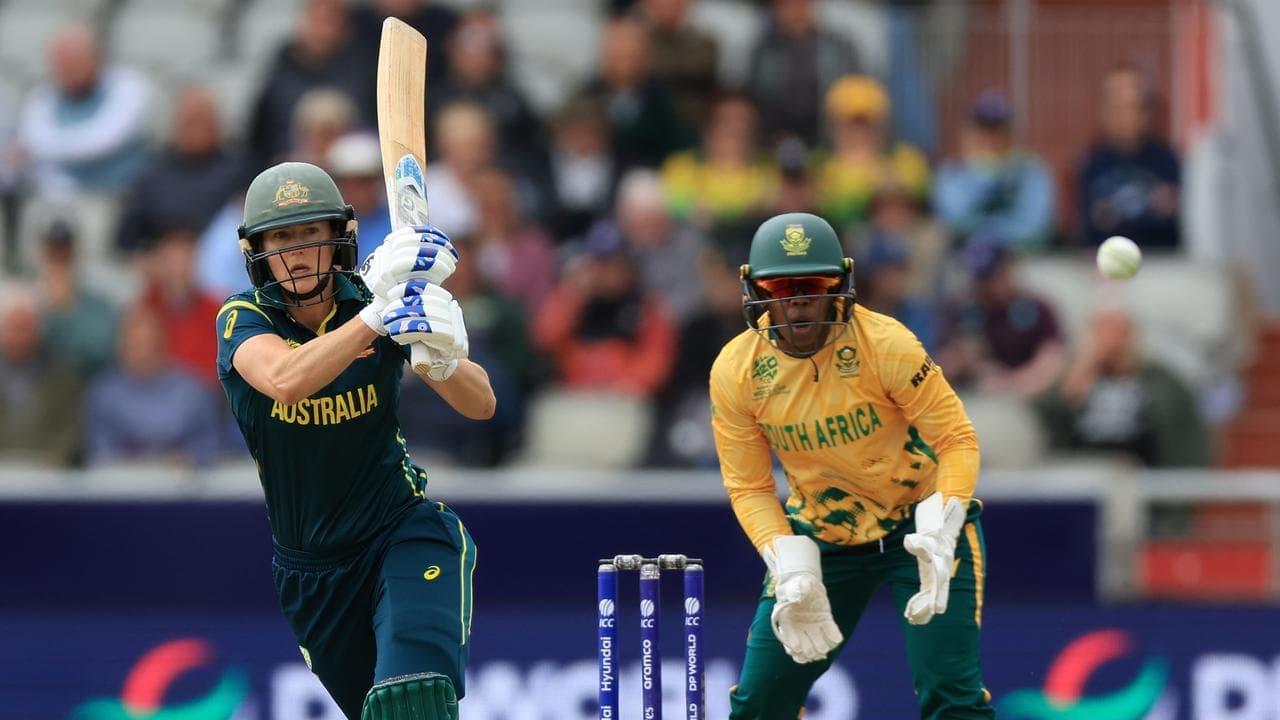 Injury cloud mars crushing Australian World Cup victory