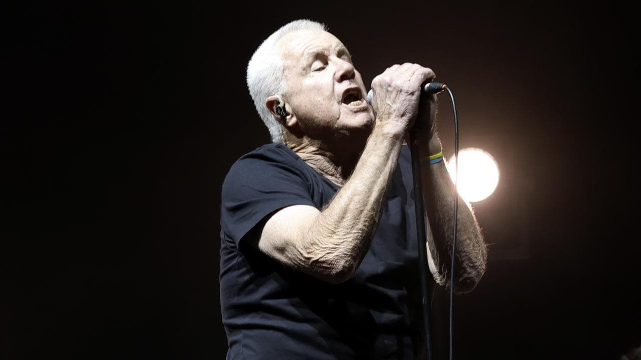 Howzat! Daryl Braithwaite announces shock retirement