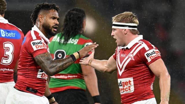 Dolphins play long game with Woolf at door of finals