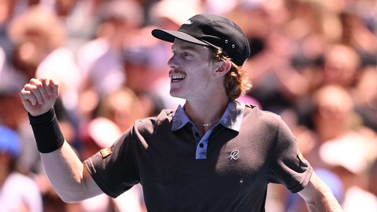 Aussie Sweeny battles through to Wimbledon main draw