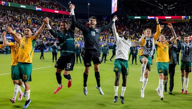 Scoreless wonder: 'special' Socceroos book last-32 spot