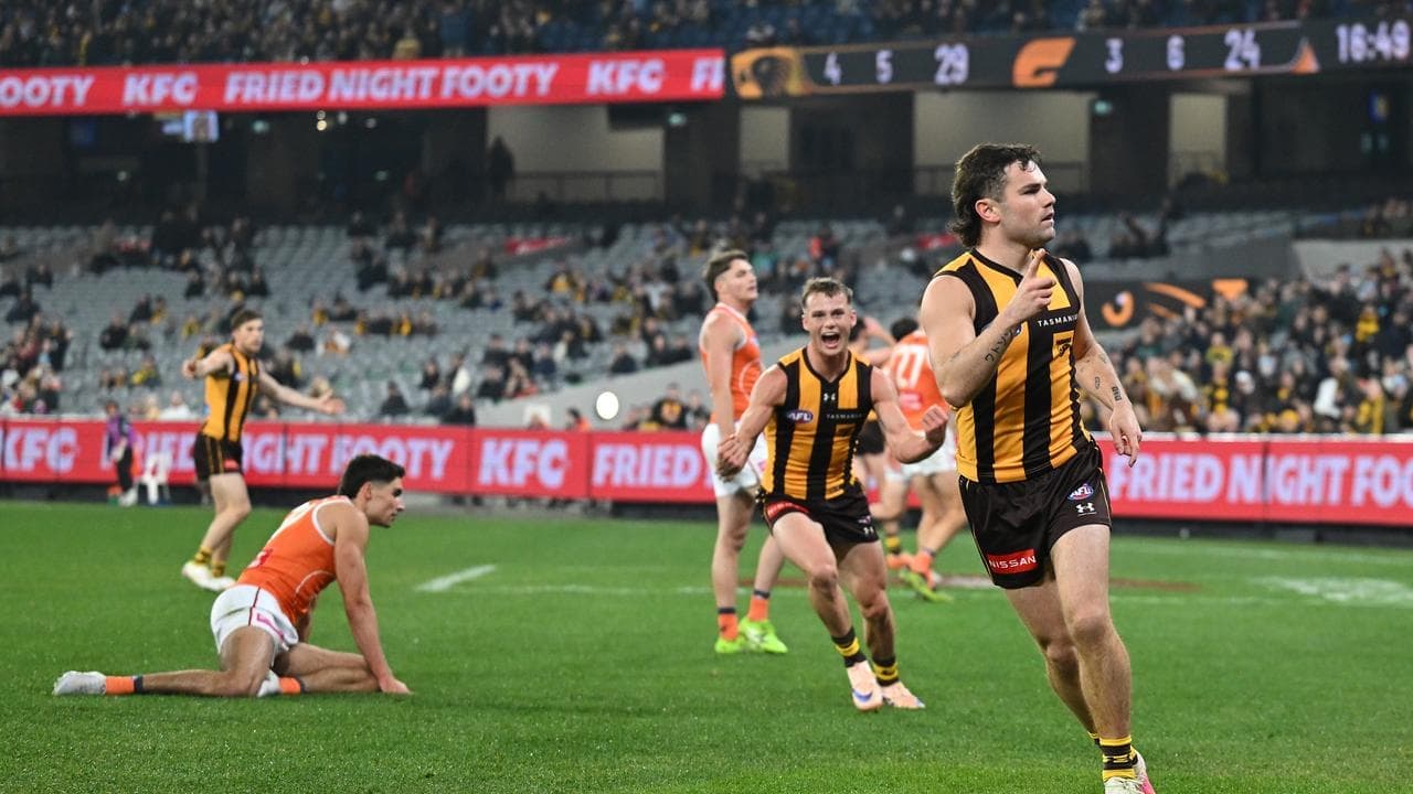 Hawks star, two Giants hurt in night of carnage at MCG