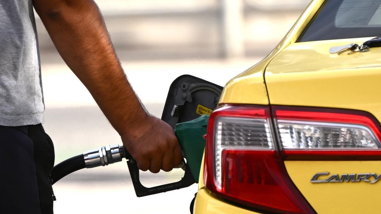 Fill up now: driver warning before fuel excise slashed