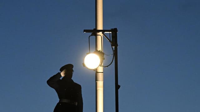 Billions in Defence blowouts 'the tip of the iceberg'