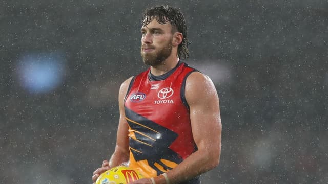 'Just work through it': Crows star on back injury